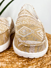 Load image into Gallery viewer, Gypsy Jazz Aztec Sneaker in Natural