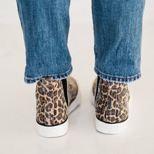 Load image into Gallery viewer, Gypsy Jazz Frankie Sneaker in Leopard