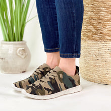 Load image into Gallery viewer, Not Rated Mayo Sneaker in Camo
